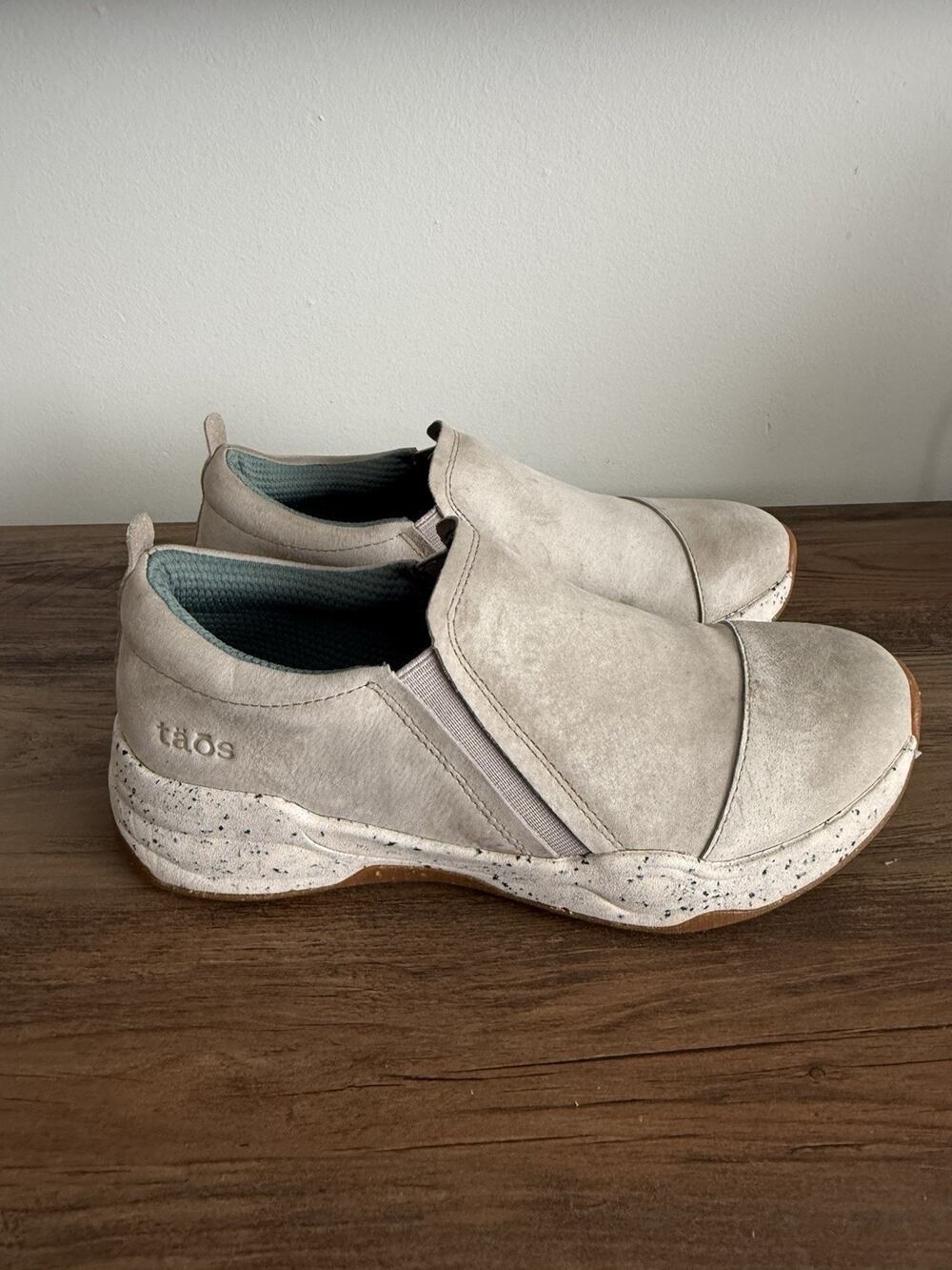 Taos Super Step In Cement Nubuck Women Shoes Gray Slip On Comfort Comfort 7